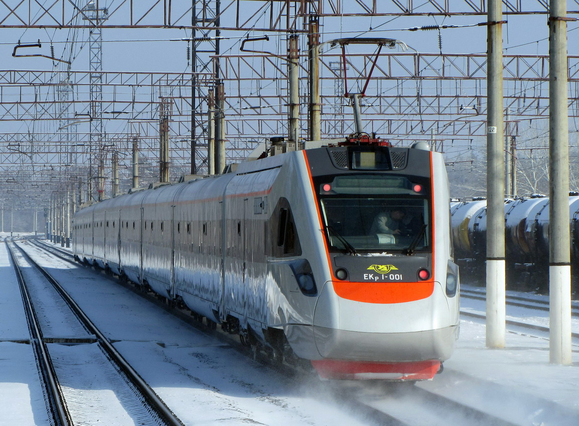 Новость - Транспорт и инфраструктура - Внимание: Укрзалізниця отменила ряд поездов