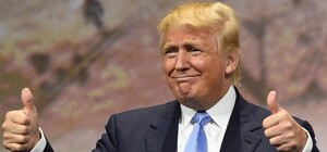 Фотофакт: в Симферополе продают сахар с Трампом