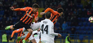 Премьер лига: чем закончился вчерашний матч 