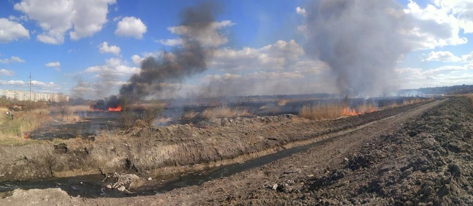Новость - События - Черный дым над Запорожьем: из-за пожара на Правом берегу город погрузился в туман