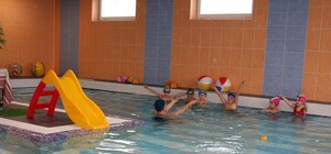 Дізнайся: у яких  львівських школах відновлять басейни