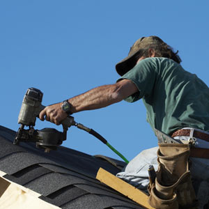 В Запорожье ремонтируют крыши
Фото http://garrem.ru