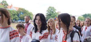 Наталка Карпа, Йорий Клоц та рекорд України: завтра у Львові – фестиваль вишиванки