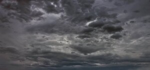 Грозовые облака над Одессой: смотри, как прекрасна стихия