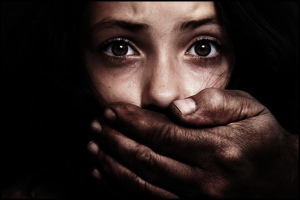 Новость - События - Опасный район: в Запорожье мужчина ограбил и едва не изнасиловал женщину