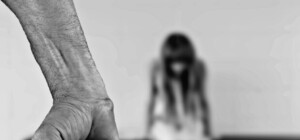 За развращение школьницы: подозреваемого задержали в Запорожье