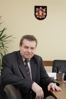 Заместитель председателя - руководитель аппарата ОГА  Станислав Лымарчук
Фото http://www.zoda.gov.ua
