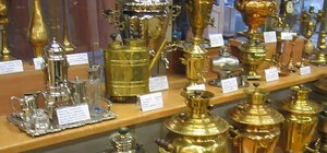 Симферопольцам покажут самовары в виде желудя, репки и.. дули