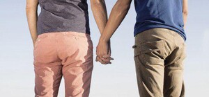 Избиение и панические атаки: в Одессе напали на ЛГБТ-активиста и его парня