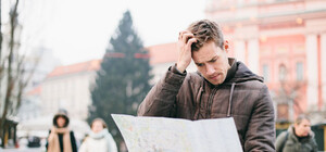 И смех, и грех: какие косяки днепряне находят на табличках с названиями улиц