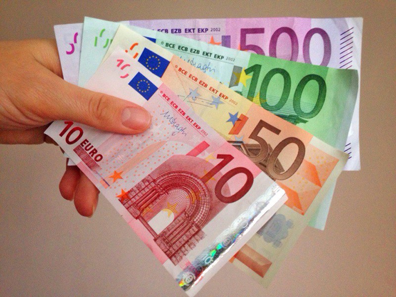 Новость - События - Курс валют на 13 декабря: евро сделал резкий скачек