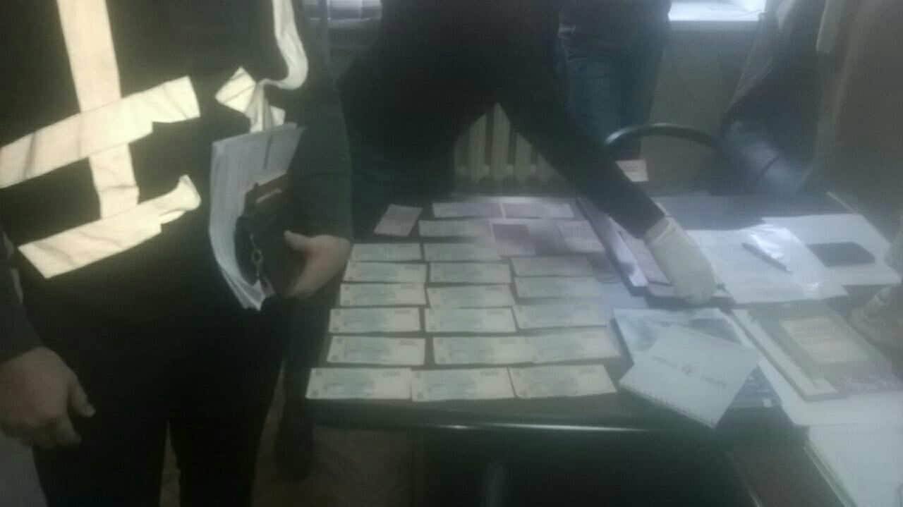 Новость - События - Попался на горячем: главного патологоанатома задержали на взятке