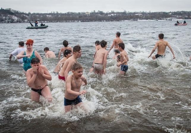 Новость - Спорт - Стало известно, где в Запорожье можно будет искупаться на Крещение