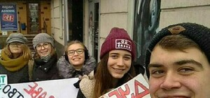 Снимай шубу: в Полтаве провели акцию против изделий из натурального меха