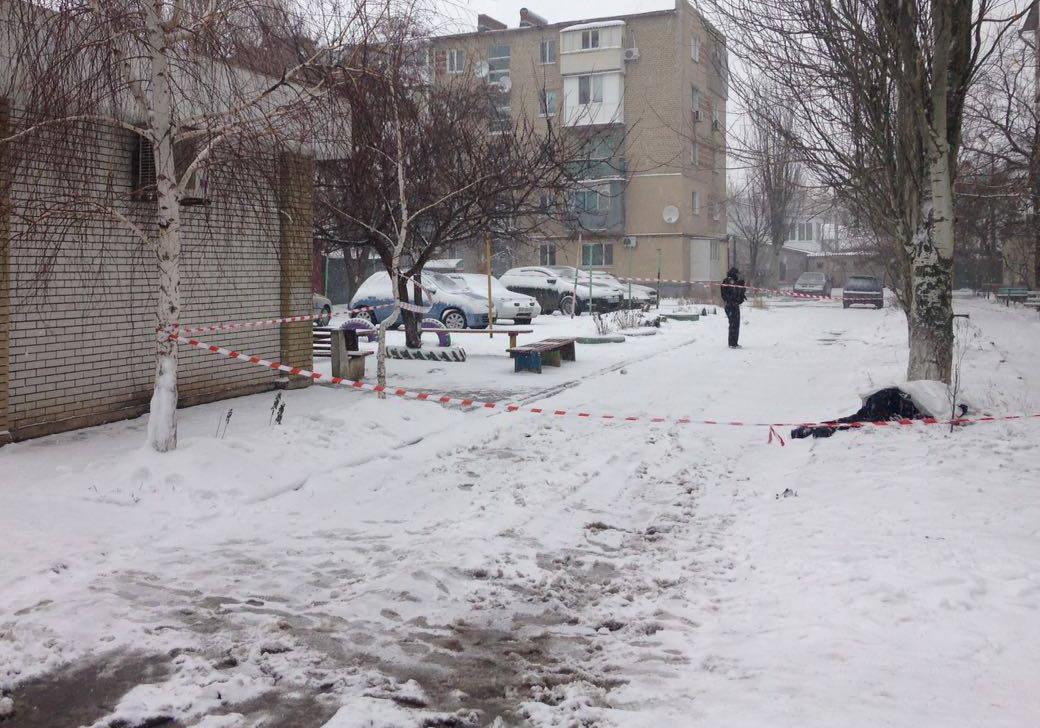 Новость - События - В Запорожской области преступник подорвал себя гранатой: трое полицейских в реанимации