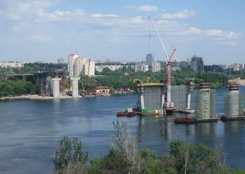 К 2012 году Запорожье должно получить новые мосты
Фото http://iskra-news.info/