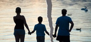 Полювання на татка: у Львові в боржника аліментів забрали автомобіль