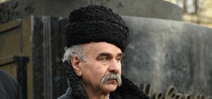 Як дві краплі: у Львові нагородили двійника Шевченка