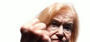 Як покарали: у Львові судили бабусю, яка шилом поколола пасажира маршрутки