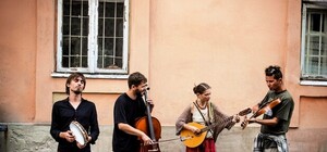 Барабанщикам у центрі не місце: де і коли у Львові можна послухати вуличних музик