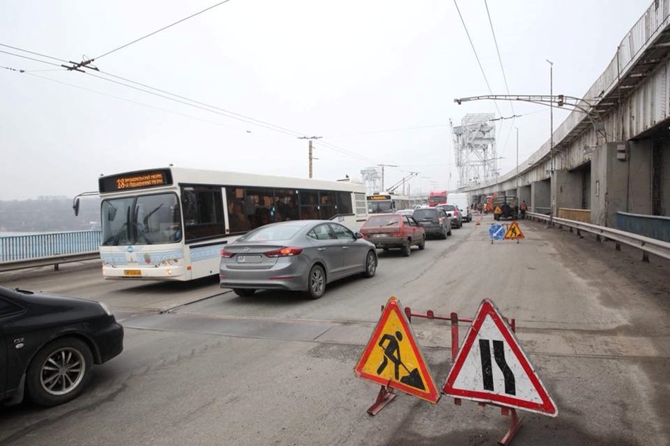 Новость - Транспорт и инфраструктура - Охрана, отмена: ремонт дороги на ДнепроГЭСе отложили