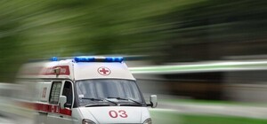 16-летней одесситке на голову упал кирпич: ее срочно госпитализировали