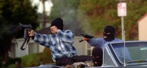 Как на Южном Централе: на Бородинском неизвестные открыли стрельбу из автомобиля