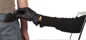 5000$ за 5 лет: в Харькове компьютерный мастер крал у видеоблогеров деньги с канала