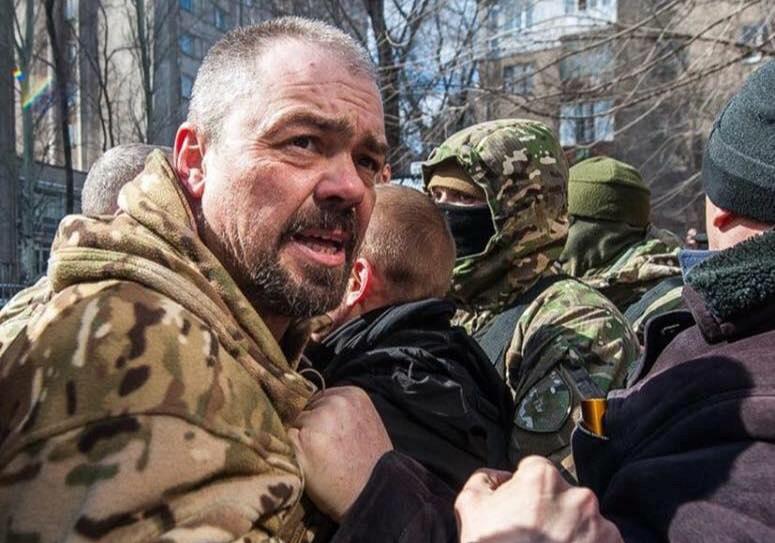 Новость - События - В Бердянске застрелили известного бойца АТО и активиста Виталия Олешко, известного как Сармат (ВИДЕО)