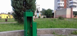 Де саме: у Львові встановили ремонтні стійки для роверів