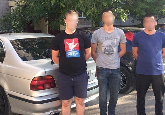 Новость - События - Пустился во все тяжкие: лейтенант запорожской полиции организовал банду автоугонщиков