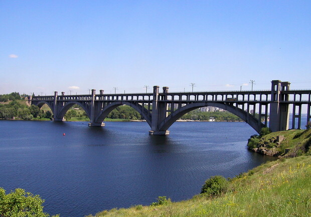 К строительству мостов привлекут местные предприятия
Фото http://timeua.info