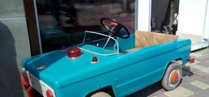 Вспомни былое: на Калиновой заметили раритетную машинку