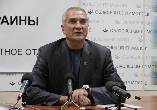 Кандидат на пост мэра от КПУ Алексей Бабурин.
Фото Александра Карпюка.
