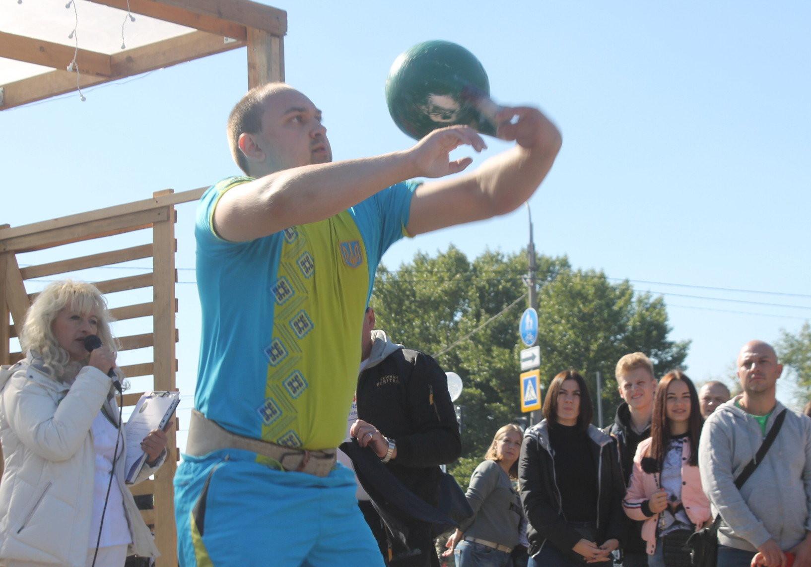 Новость - Люди города - Прославился на всю страну: запорожский спортсмен установил всеукраинский рекорд