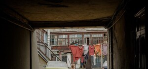 Не новостройками едиными: смотри, как выглядят старые дворики Пересыпи