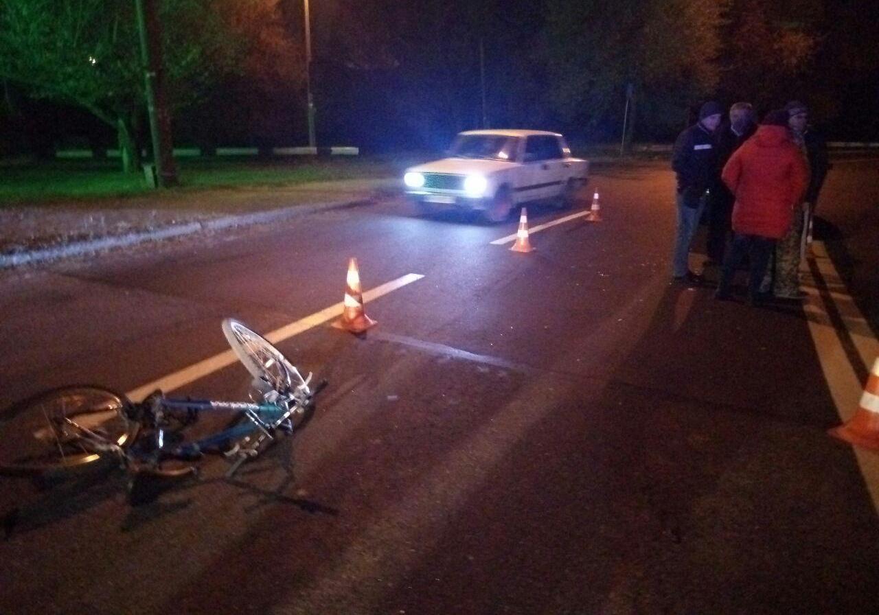 Новость - События - На Павло-Кичкасе легковушка сбила велосипедиста: пострадавшего госпитализировали в больницу