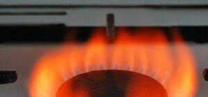 Чаще проветривай: харьковчанам объяснили, почему газ в конфорке меняет цвет