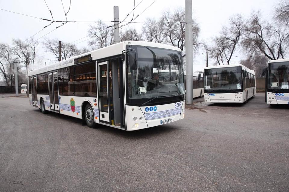 В Запорожье прибыла партия новых автобусов