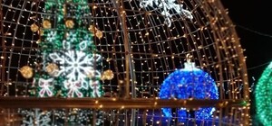 Новый год на Крымском бульваре: cветодиодные шары перекочевали на поселок Котовского