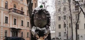 Фотофакт: киевский Ежик в тумане получил подарок от святого Николая