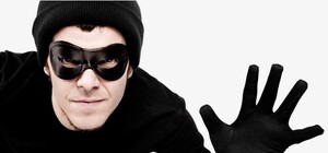 Заманивали в офис и вырывали деньги: в Харькове грабители притворялись риэлторами