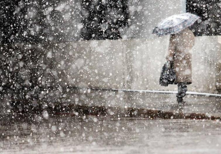 Новость - События - На Запорожье надвигается еще один циклон: в Гидрометцентре предупреждают о мокром снеге и гололеде