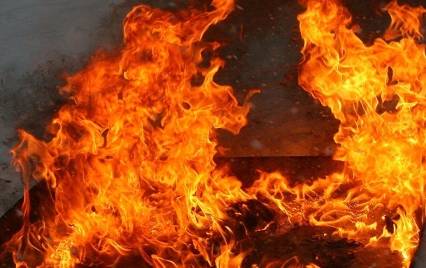 Пожар на абразивном заводе. Фото: pexels.com