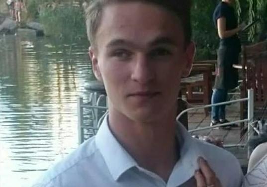 В Запорожье пропал 17-летний парень
