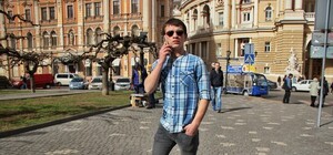 Кто в футболках, а кто в мехах: как одеваются одесситы в начале марта