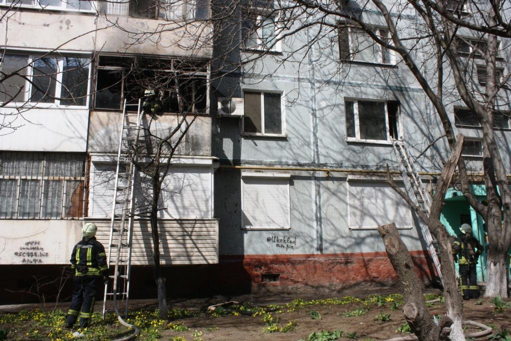 Пожар в квартире на Запорожской. Фото: ГСЧС