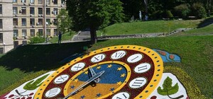 Не сверишь время: в столице планируют демонтировать Цветочные часы на Майдане