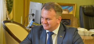 Перший пішов: губернатор Львівщини подав у відставку