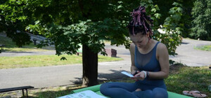 Фото: у Львові відкрили перший в Україні йога-парк просто неба